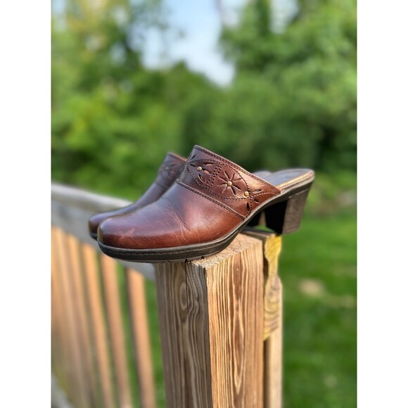 Clarks Shoes - Clarks Bendables Wedge Heel Clog Brown Leather Womens Size 7.5 M